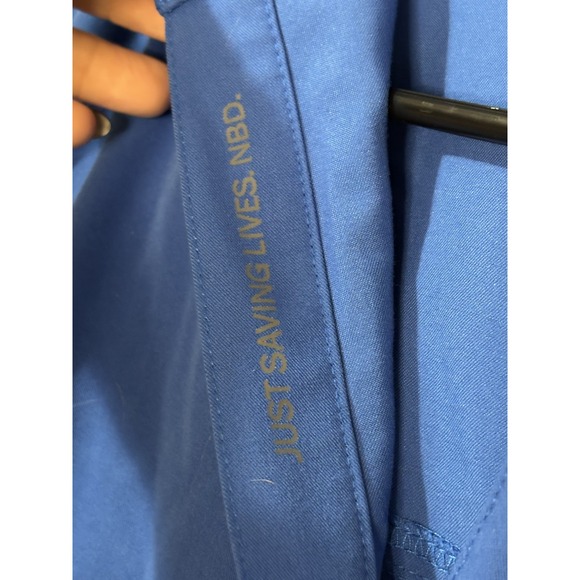 Figs Rafaela Oversized Scrub Shirt Top Womens Size Small Bright Blue - Picture 2 of 5